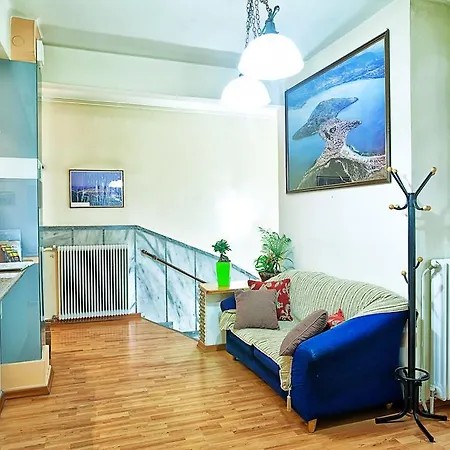 Hotel Keletron - Bike Friendly 2*