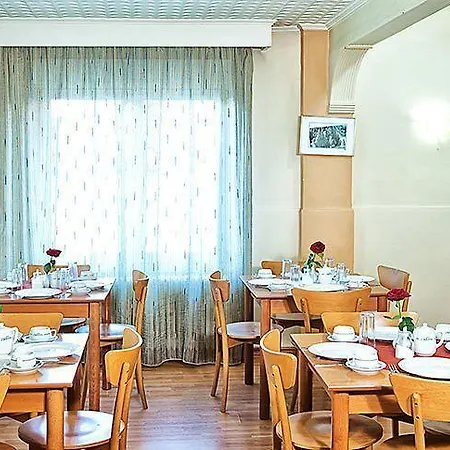 Hotel Keletron - Bike Friendly